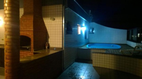 Гостиница Apto Ubatuba Praia Grande - 4 quartos - piscina privativa  Убатуба